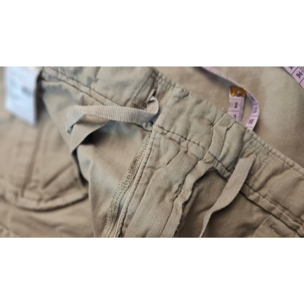 33-36 inches L uniqlo khaki tan 6.5" insm work everyday shorts drawstring waist - Picture 5 of 8